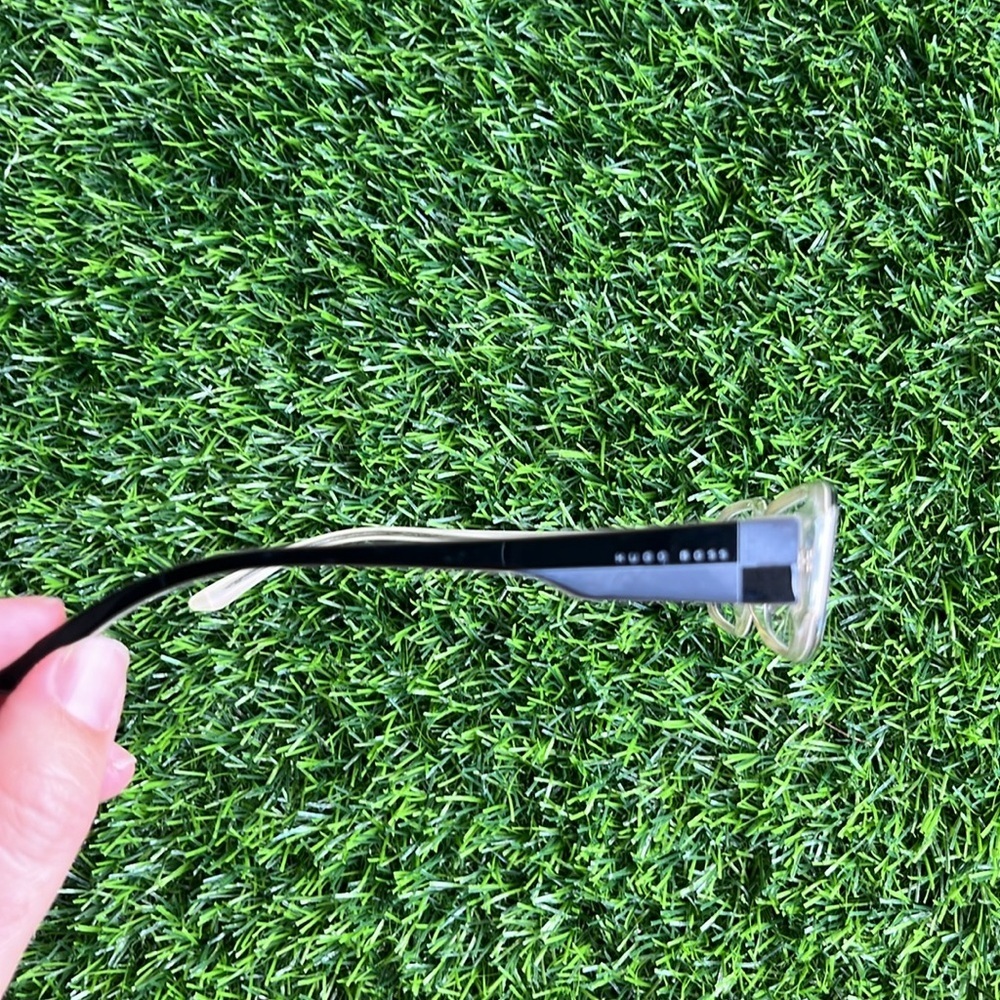 HUGO BOSS Designer Luxury Black & White Women’s Full Rim Eyeglasses - Picture 3 of 11